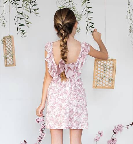 Vestido niña estampado palmeras rosas de Ancar | Aiana Larocca