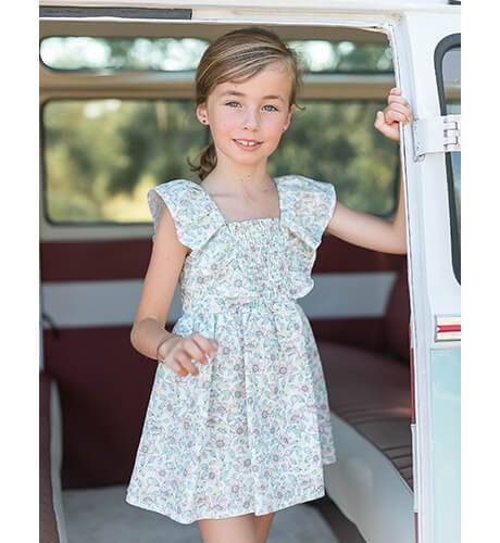 Vestido niña flores salmón espalda abierta &amp; lazada de Coco Acqua | Aiana Larocca
