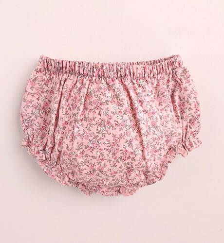 Jesusito niña estampado liberty burdeos de Coco Acqua | Aiana Larocca