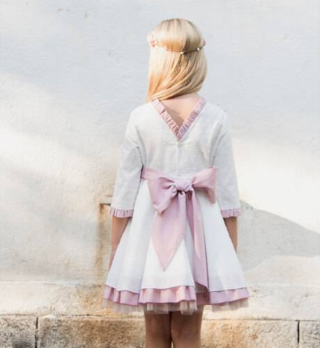 Vestido Bella volantitos rosa y falda vuelo | Aiana Larocca