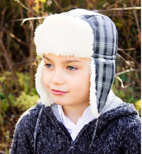 Gorro piloto de niño cuadros grises | Aiana Larocca