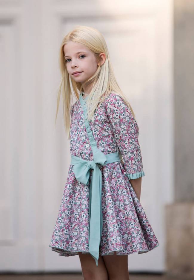 Vestido niña villela floral con lazada en verde | Aiana Larocca