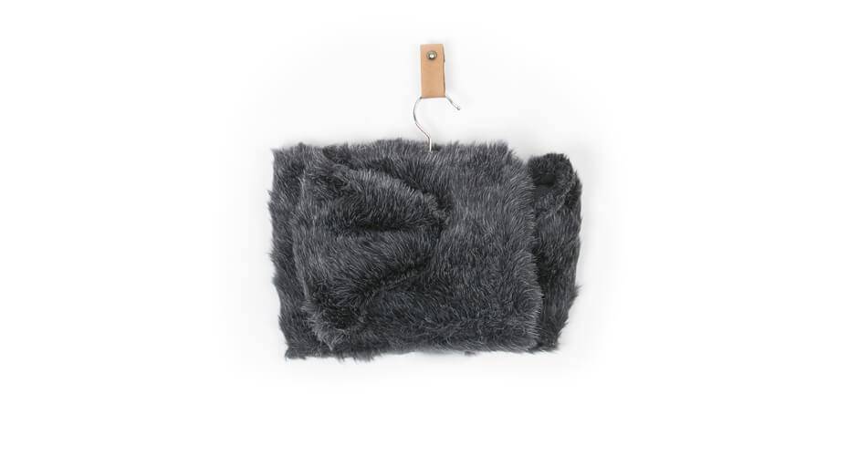  Bufanda pelo gris Nueces Kids | Aiana Larocca