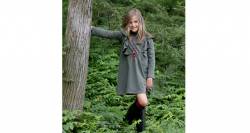 Vestido verde volantes laterales de Eve Children | Aiana Larocca