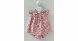 Jesusito niña estampado liberty tonos rosa de Blanca Valiente | Aiana Larocca Jesusito niña estampado liberty tonos rosa de Blanca Valiente | Aiana Larocca
