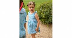 Vestido niña estampado liberty turquesa florecitas coral de Ancar | Aiana Larocca Vestido niña estampado liberty turquesa florecitas coral de Ancar | Aiana Larocca